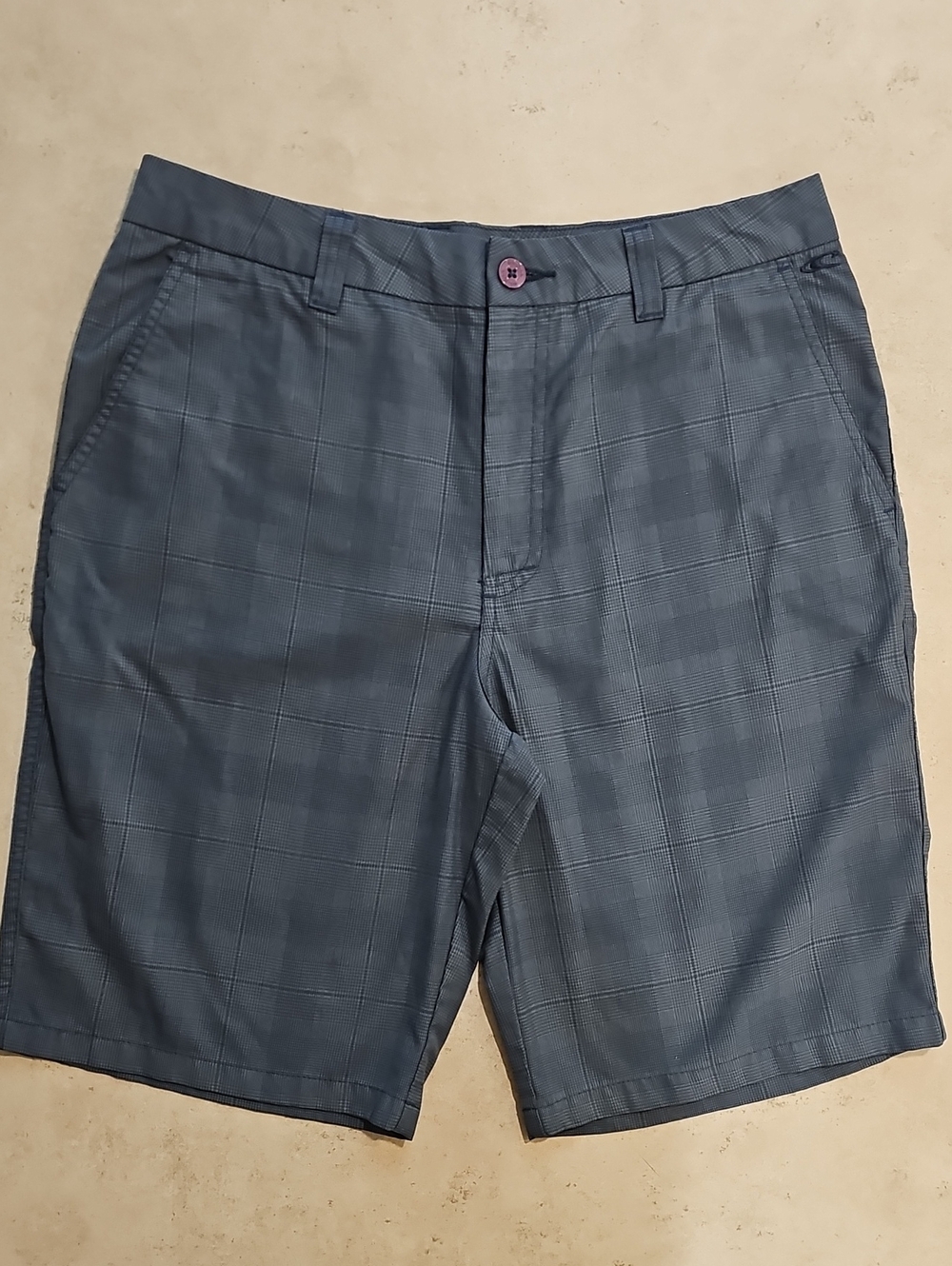 O'Neill Gray & Navy Blue Plaid Flat Front Shorts